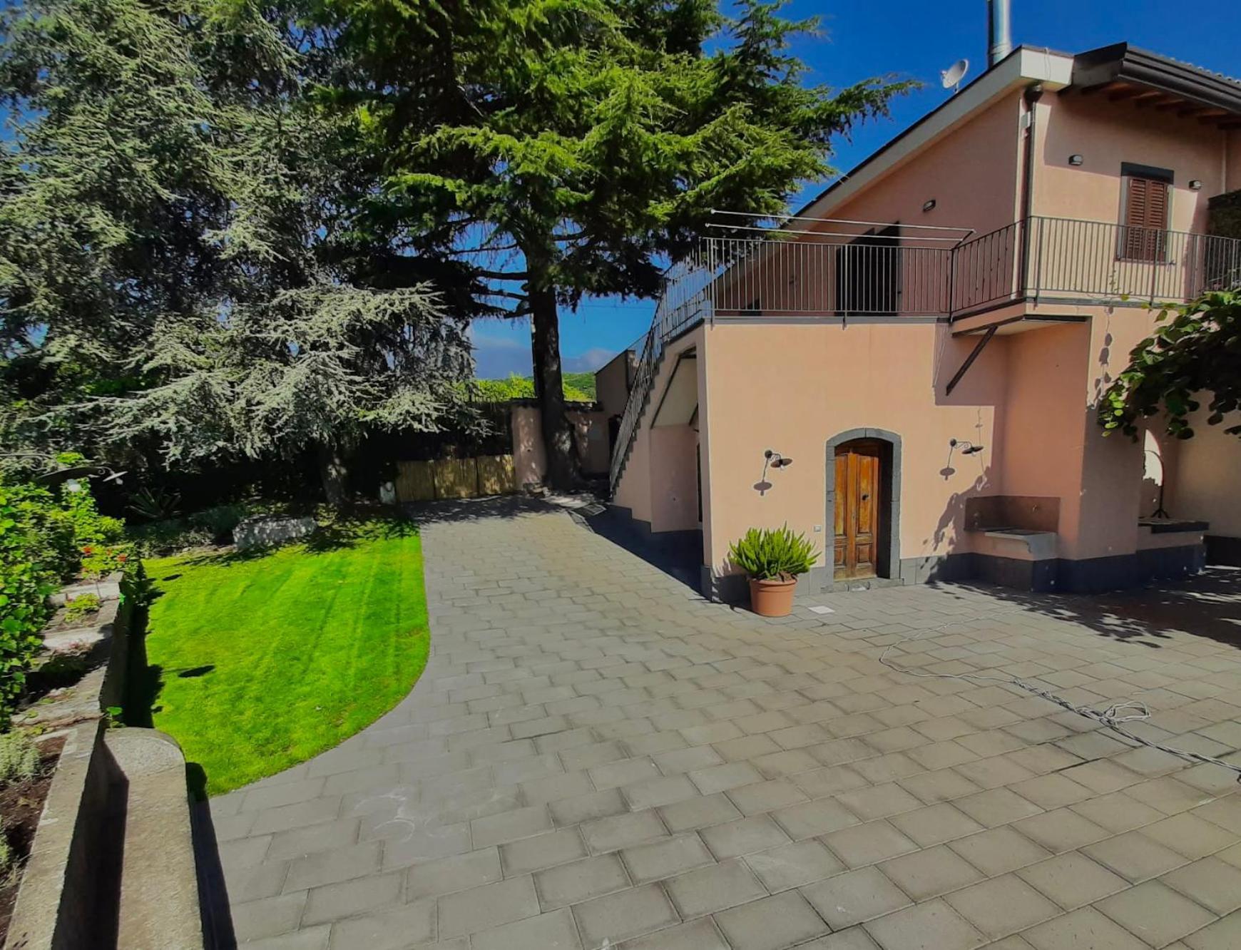 Tenuta Kiwi Dell'etna Ferienhaus *